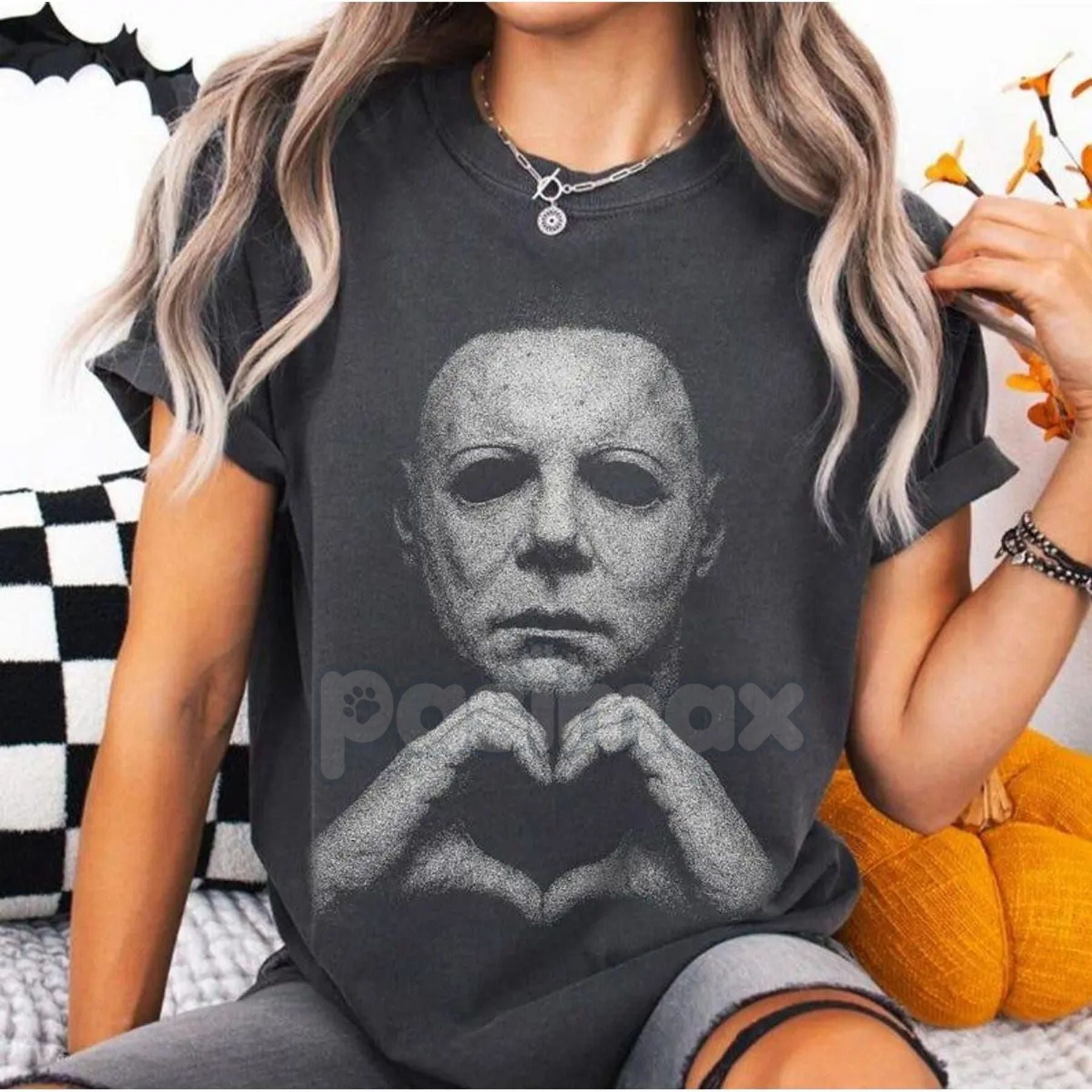 Funny Heart Graphic Tee – Retro Unisex T-Shirt for Horror Fans & Halloween Lovers, Spooky Season Gift